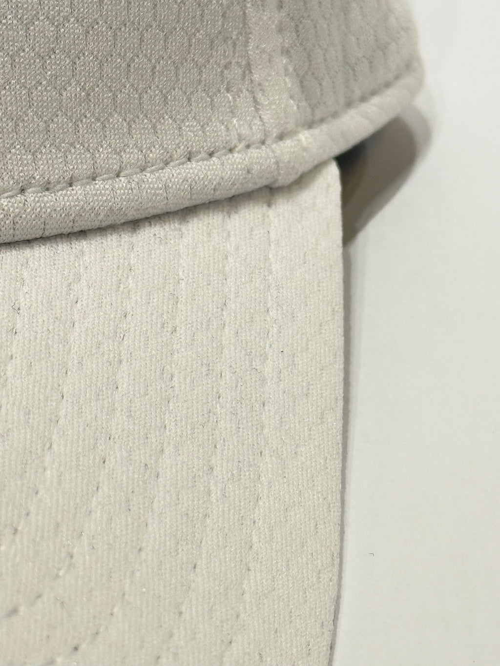 FRONT CRESTED LOGO CAP MAN WHITE