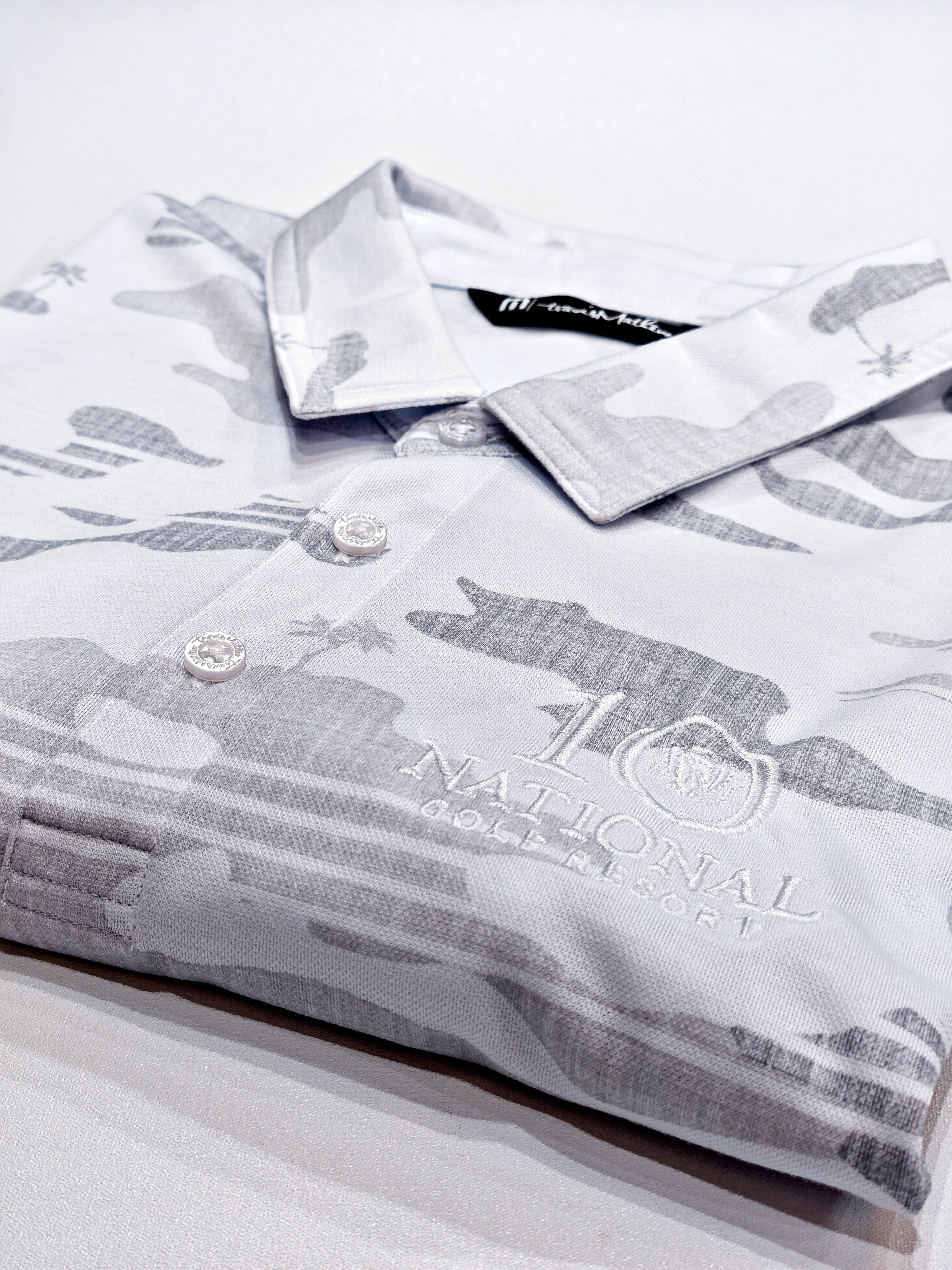 TRAVIS MATHEW POLO LOGO (WHITE)